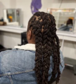 The Braiding Lounge Salon